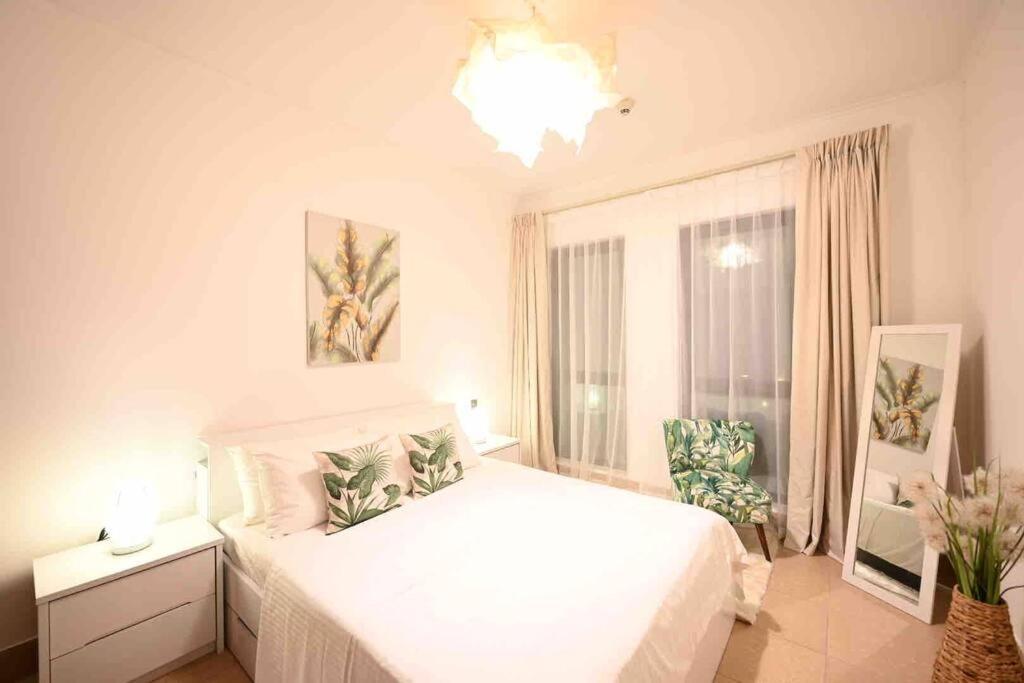 Brand New Furniture . Close To Dubai Mall. Exterior foto